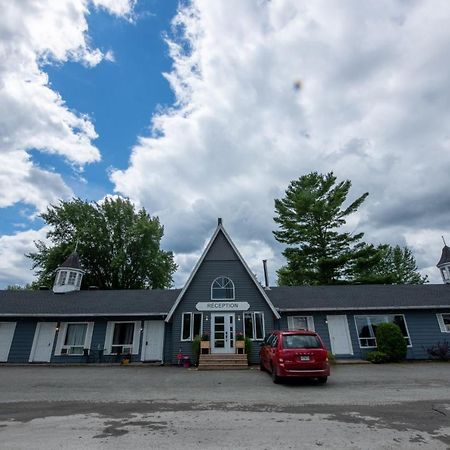 Motel Fleur De Lys Magog Luaran gambar