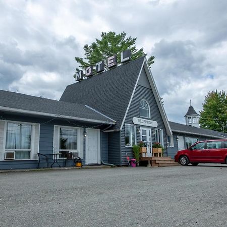 Motel Fleur De Lys Magog Luaran gambar