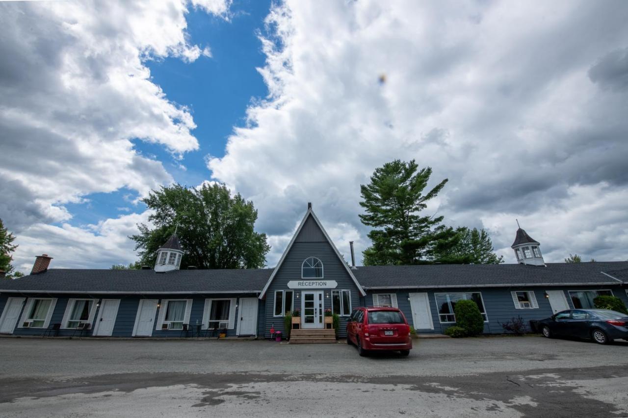 Motel Fleur De Lys Magog Luaran gambar