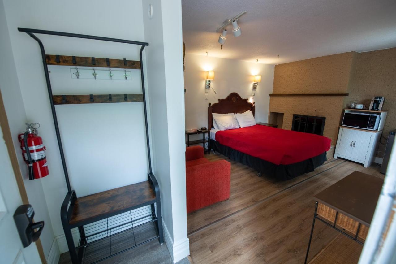 Motel Fleur De Lys Magog Luaran gambar