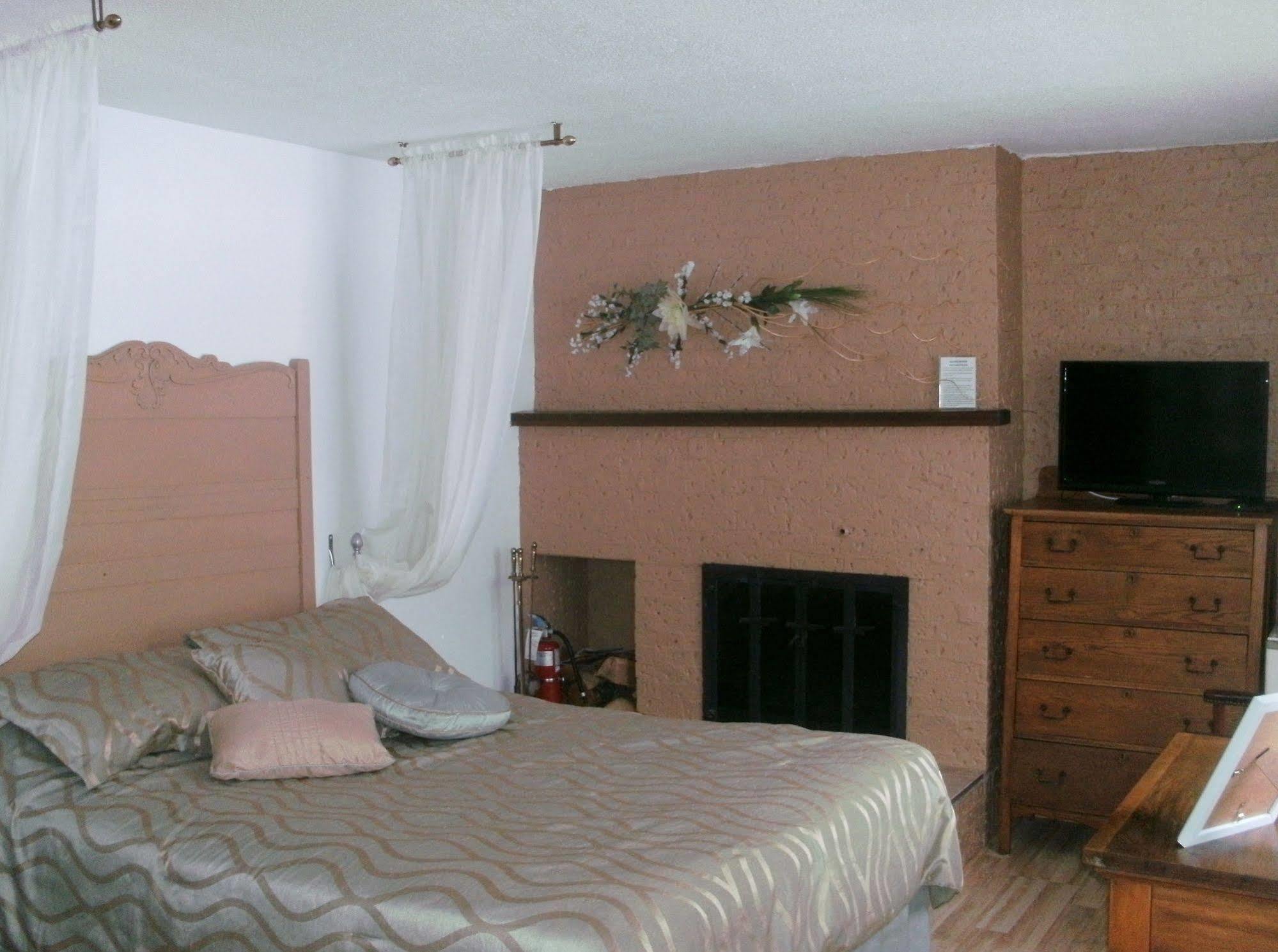 Motel Fleur De Lys Magog Luaran gambar